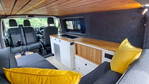 "Moira" - Your 2 Berth Dreamy Yellow Camper!  *INSURANCE INCLUDED* 