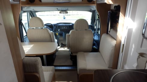 Hymer Van 512