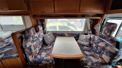 Crystall – Beautiful, neat 2-person camper
