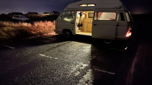 Komet – Komet – Camping-car rétro VW T3 classique 1989 | 4 personnes