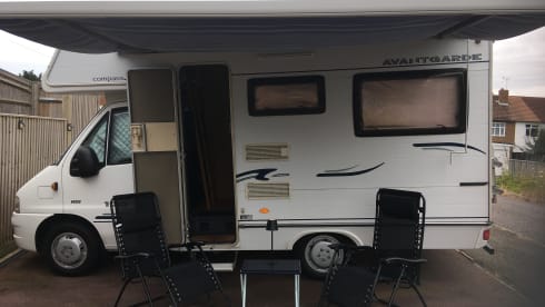 AVA – 2 berth Peugeot advangarde from 2006