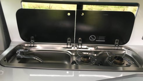 Loulabelle  – 4 berth Volkswagen campervan from 2017