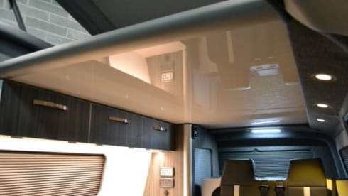 Luxury VW T5 Sportline Camper Van with 160w Solar Panel