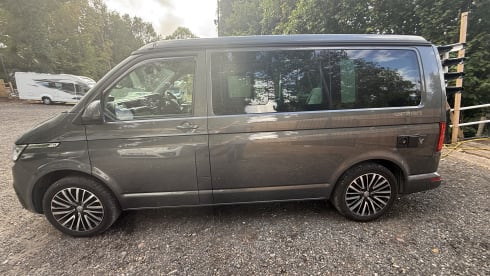 California – VW California 4Motion 2024 – Premium Camper Van Rental