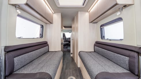 Iona (Manual) – Auto-Trail Expedition from 2024 (Manual)