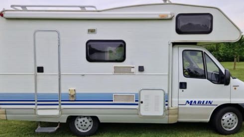 Marietje – Compact yet spacious camper for 6 people