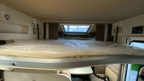 MOBI-) – BRAND NEW 5-person camper - also for your WINTER HOLIDAY