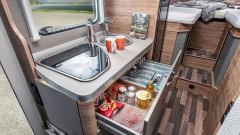 Weinsberg Loft  – Ultimate Freedom! Very luxurious and fully equipped camper with length beds