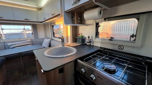 Taylor (Swift)  – Make Marvellous Motorhome Memories 