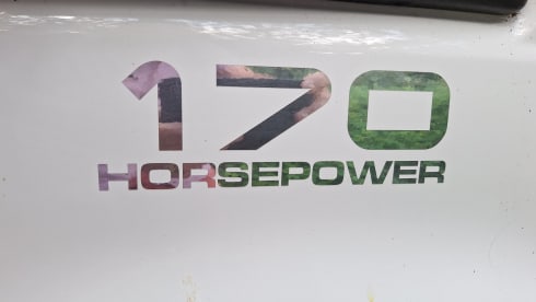 LOVE-67  – 5p Ford semi-integrated uit 2018