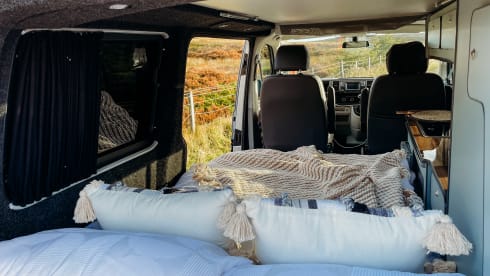 Duke – 4 berth Volkswagen campervan from 2015