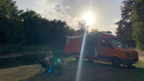 The Orange Nomad – Modern and attractive with brand new amenities