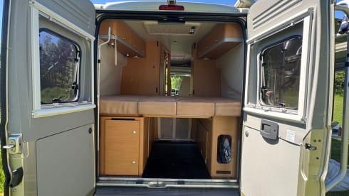 Autobus Hymer per due persone del 2010