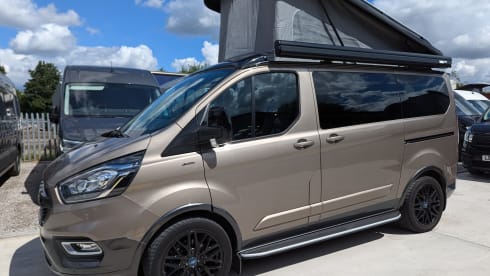 Bruce – Premium Automatic 4 Berth 2023 Ford Transit Campervan *Insurance Included*