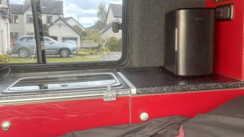 Matthews campervan  – 4 berth Toyota campervan 