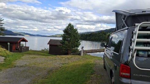 4p Volkswagen California T5
