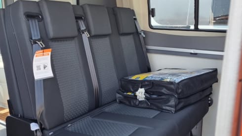 Provence Van – Noleggio furgoni arredati in Provenza