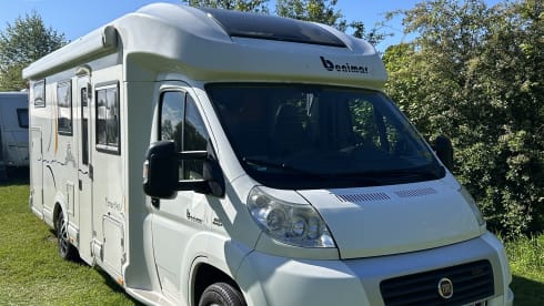 Spacious Benimar Perseo 540 with 3 liter engine 157 hp