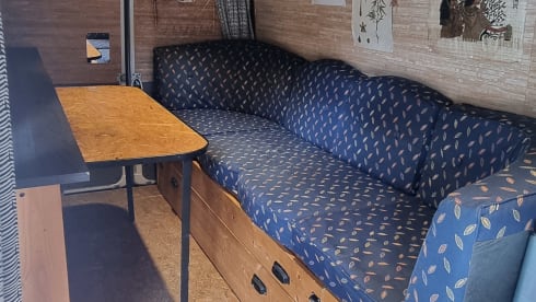 Tortuga – 2p Mercedes-Benz campervan uit 1997