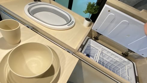 4 Birth – VW Caddy Camper