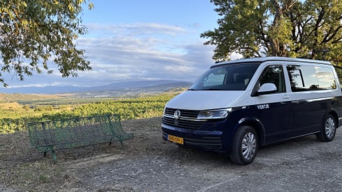 NEW Exclusive VW Bus Camper