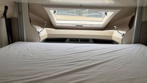 Mobanes – 4p Benimar semi-integrated uit 2023