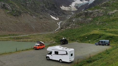 Weinsberg Familien-Mobil 6x Sitz & Schlaf, Klimaanlage, Gefrierfach