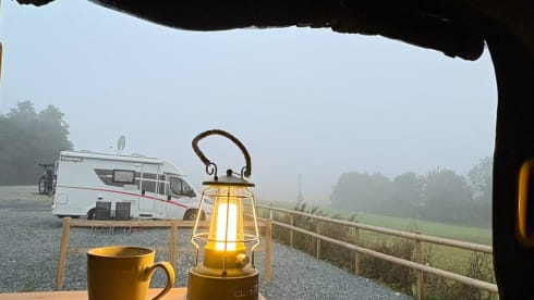 Yeti – 4 berth 2017 Ford Transit Mk8 Off Grid Camper Van