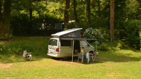 Cali-Waka – 4pers. 2023 Volkswagen California Coast Van