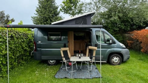 Traveling with a 2-person Atmospheric practical camper