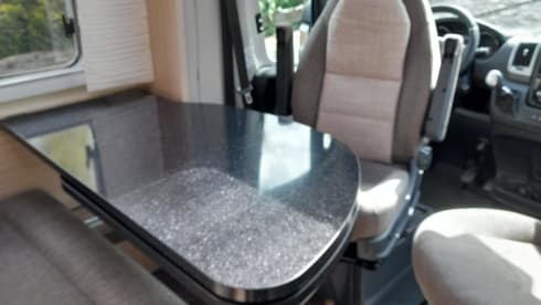 Luci – 2p Bürstner semi-integrated from 2017