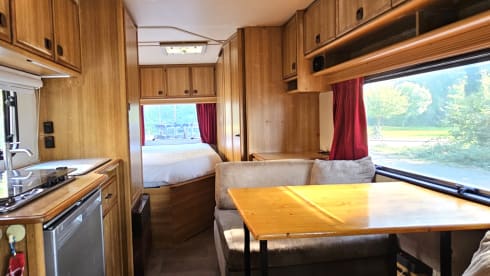 Fiat LMC Liberty  – Hausgemachte Sandwiches während Ihres Campingausflugs! Inklusive Reinigung