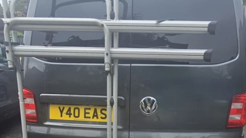 The Smiley Camper – 5 berth VW campervan