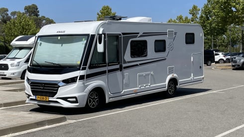 Knaus Live 1 700 meg 2022 (Aut, 180hp, LED lighting, air conditioning, carplay, TV)