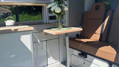 Loch & Leaf – VW Transporter T6.1 de luxe ︱Explorez l'Écosse avec style ︱Entièrement équipé