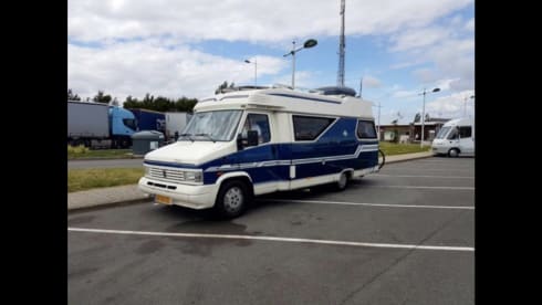 Kluk kluk – Wohnmobil mit (Fahrrad-)Träger und Rampe!