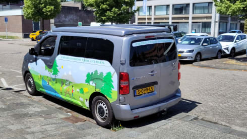 Ecobusje – Two-person electric camper van from Ecobusje