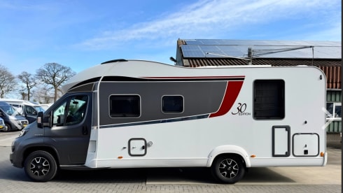 4p Bürstner semi-integrated uit 2019