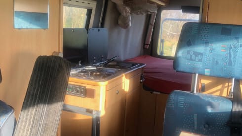 3p Peugeot bus from 2002