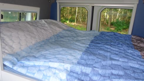 Mercedes Benz Sprinter 4 seater bus camper automatic.