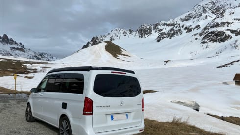 MP  – Mercedes, MarcoPolo, 4 × 4