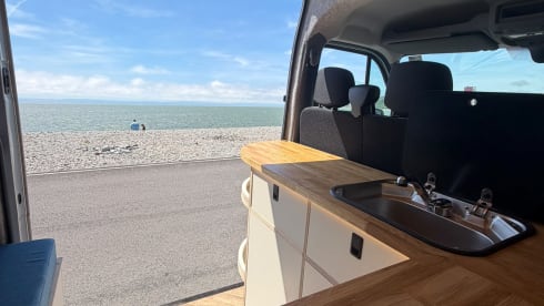 WanderMaster – Camper Renault a 2 posti letto dal 2025