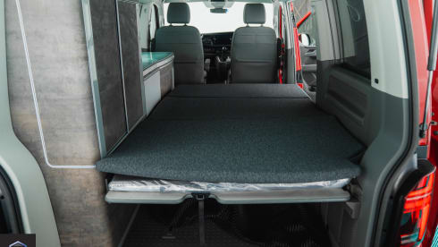 Weekender One – 4 berth Volkswagen campervan - AUTOMATIC
