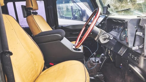 Ben Nevis – 4 berth Defender 110 Campervan 