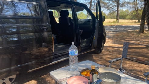 Van VW T5 with pop-up