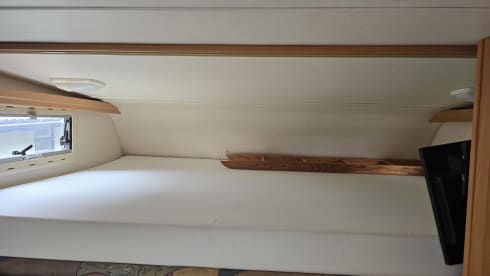 ruim, compleet & klaar voor avontuur! – Cabane 6p Eura Mobil de 1998