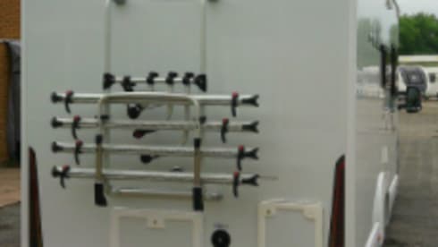 Kelsee – Kelsee 4 berth Elddis 155 Evolution Coachbuilt 2019