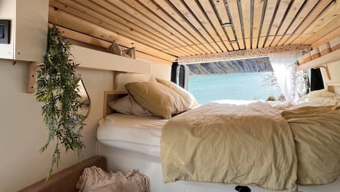 Vancent  – DIY camper from 2015