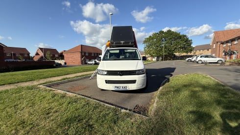 Samantha  – 4 berth Volkswagen campervan from 2012