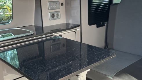 Grey Wolf – 4 berth VW T6 Converted 2016 Camper 